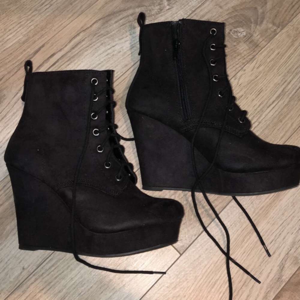 Boot wedges